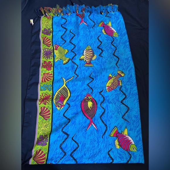 Rima Sxm Sarong blue with fish.  68x40 (doesn’t include tassels in length). - Picture 1 of 4